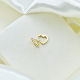 ARO ARGOLLA  BAÑADO EN ORO 18K  EN FORMA DE CORAZON MEDIANO