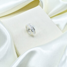 ANILLO DE PLATA CUBIC SIN FIN