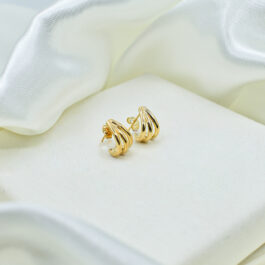 ARO  BAÑADO EN ORO 18K  TIPO GOTA CALADA TRIPLE