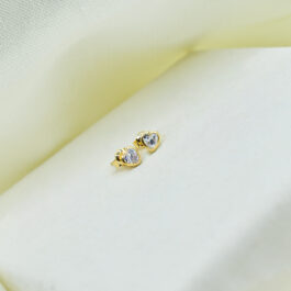 ARO  BAÑADO EN ORO 18K TIPO CORAZON CUBIC BLANCO